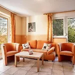 Schwalbennest Lägenhet Buschvitz